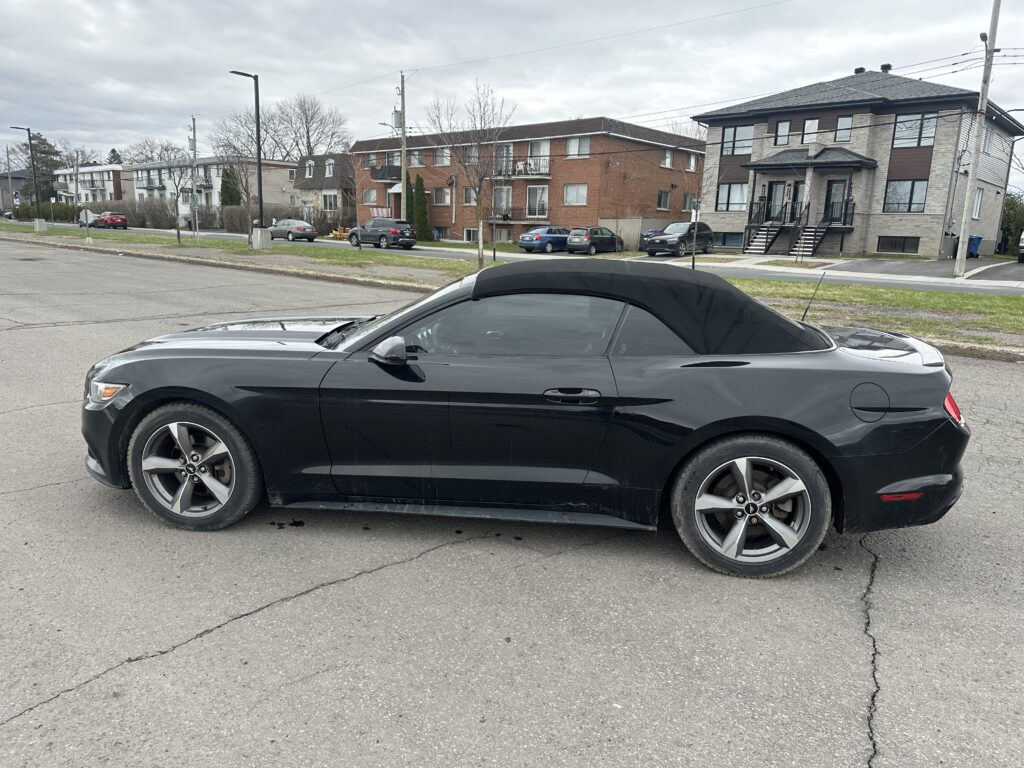 2015 Ford Mustang – photo 2
