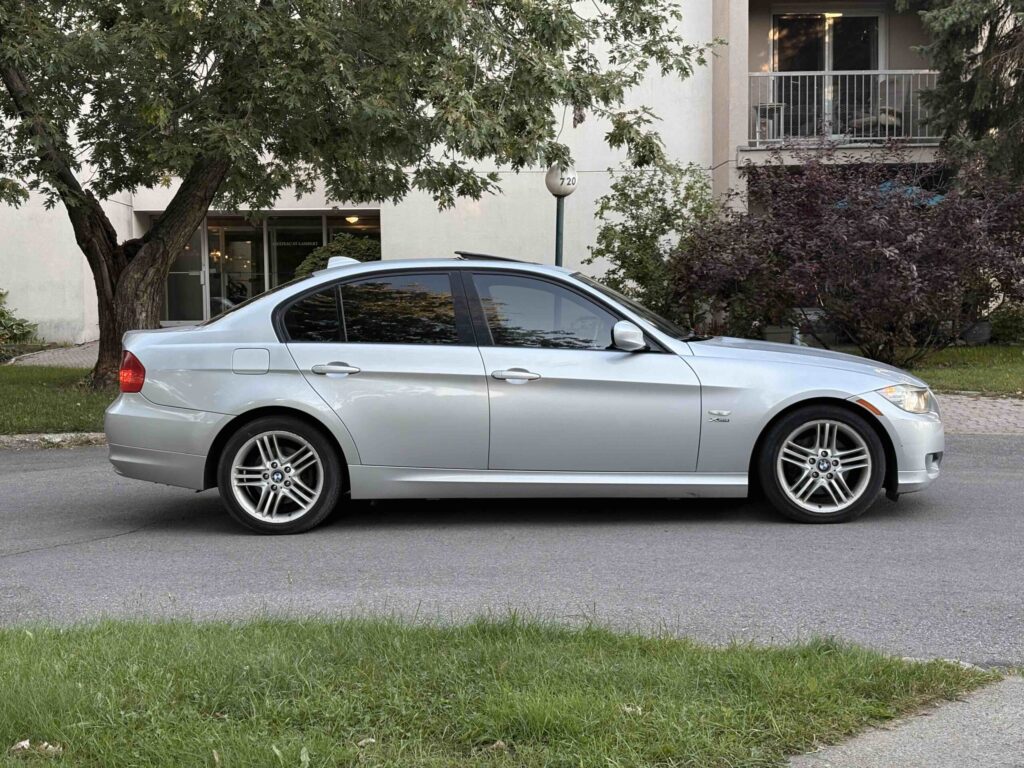 2009 BMW 328i xDrive Base – photo 4