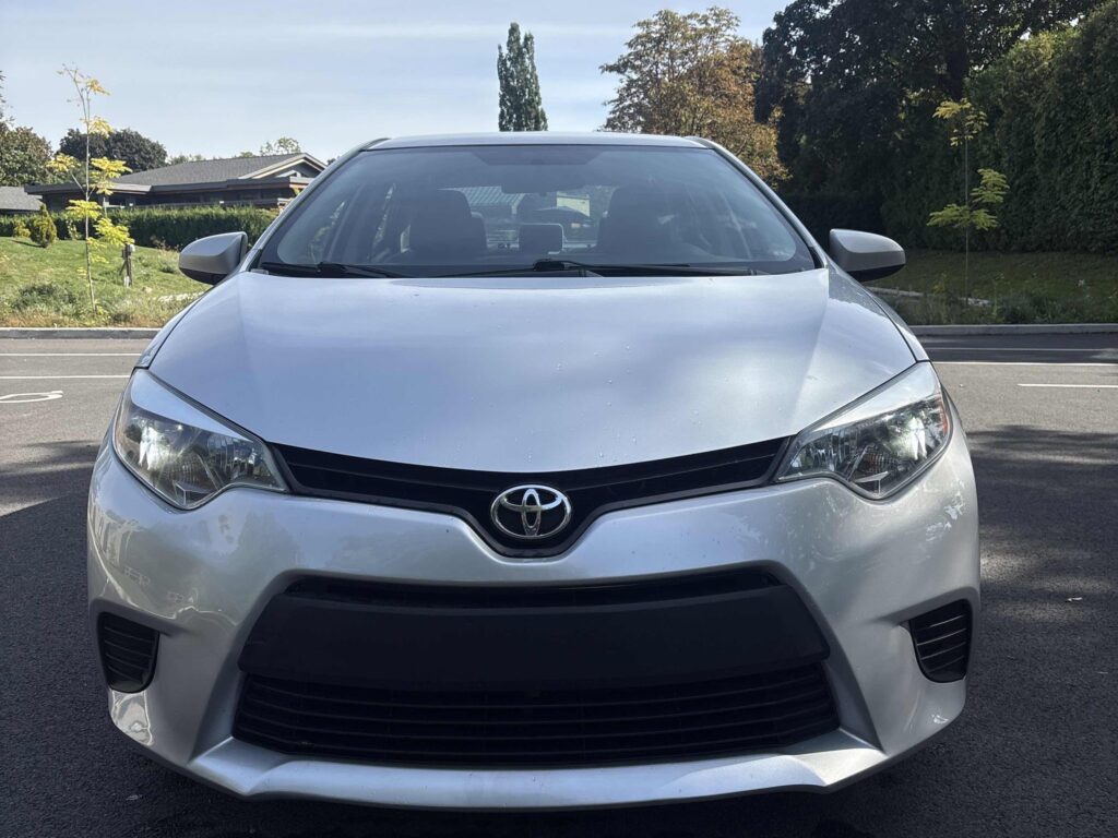 2014 Toyota Corolla LE – photo 16