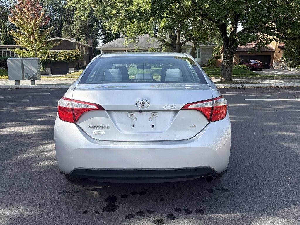 2014 Toyota Corolla LE – photo 20