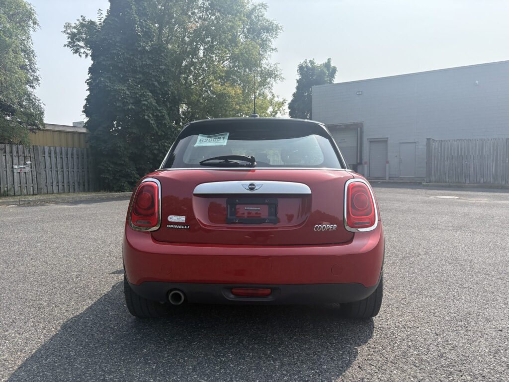 2015 MINI Cooper 5-door – photo 9