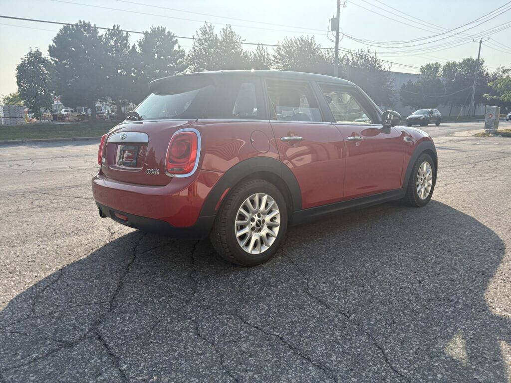 2015 MINI Cooper 5-door – photo 10