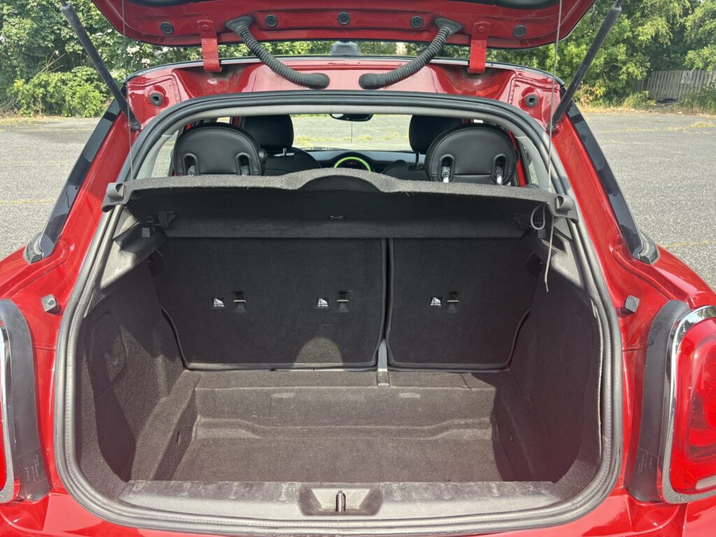 2015 MINI Cooper 5-door – photo 15