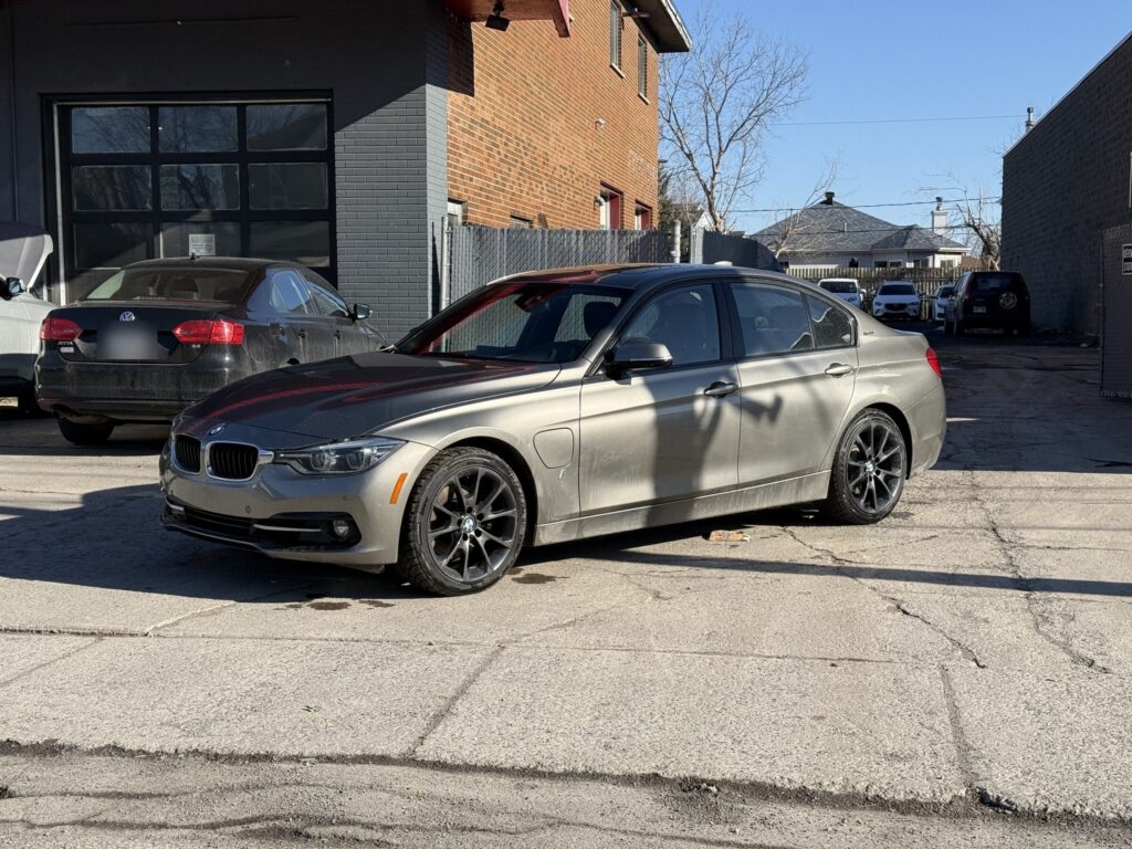 2017 BMW 330e iPerformance – photo 1